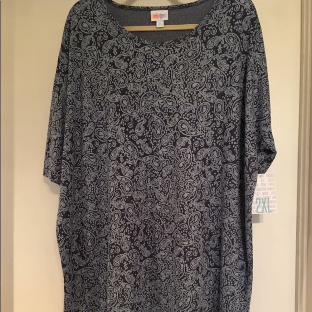 LuLaRoe NWT 2XL Jacquard Paisley Irma